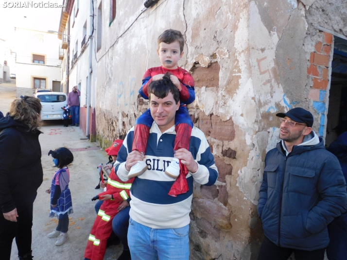Fotos: Los zarrones vuelven a Borobia para celebrar uno de los carnavales m&aacute;s tradicionales de la provi