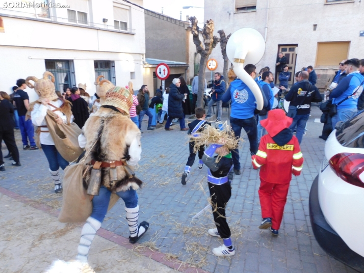 Fotos: Los zarrones vuelven a Borobia para celebrar uno de los carnavales m&aacute;s tradicionales de la provi