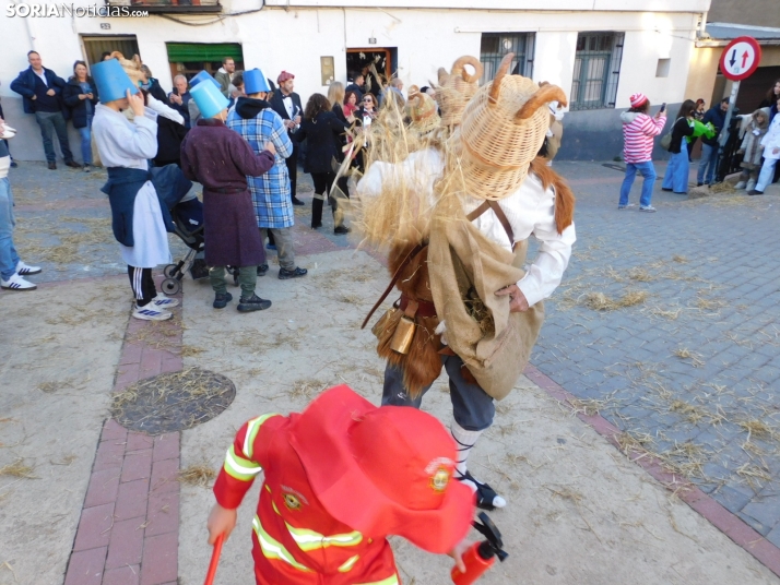 Fotos: Los zarrones vuelven a Borobia para celebrar uno de los carnavales m&aacute;s tradicionales de la provi