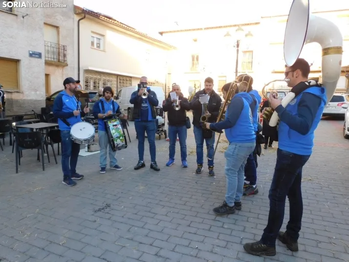 Fotos: Los zarrones vuelven a Borobia para celebrar uno de los carnavales m&aacute;s tradicionales de la provi
