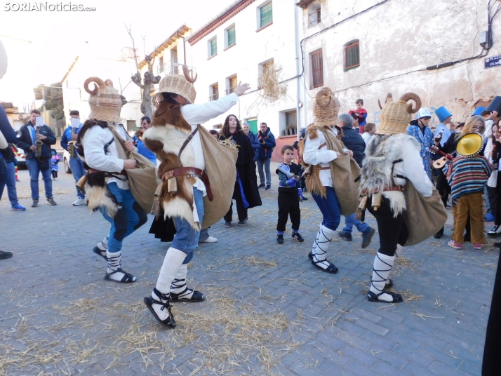 Fotos: Los zarrones vuelven a Borobia para celebrar uno de los carnavales m&aacute;s tradicionales de la provi