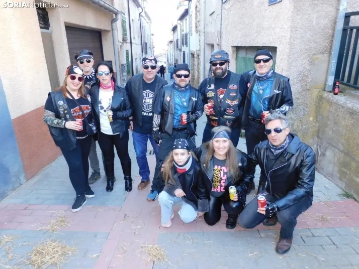 Fotos: Los zarrones vuelven a Borobia para celebrar uno de los carnavales m&aacute;s tradicionales de la provi