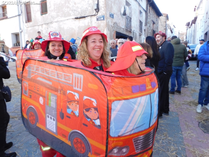 Fotos: Los zarrones vuelven a Borobia para celebrar uno de los carnavales m&aacute;s tradicionales de la provi
