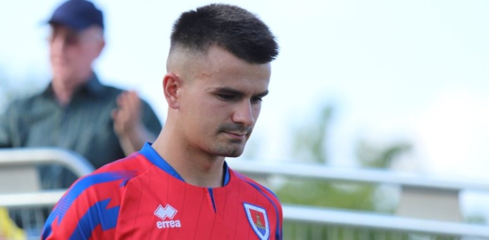 Gexan Elosegi se desvincula del C. D. Numancia tras superar su lesión