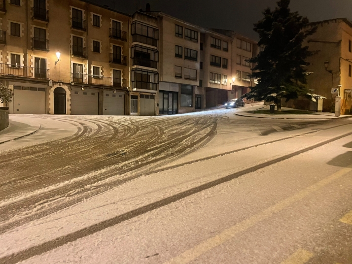 Soria amanece nevada para alegr&iacute;a de unos y sufrimiento de otros