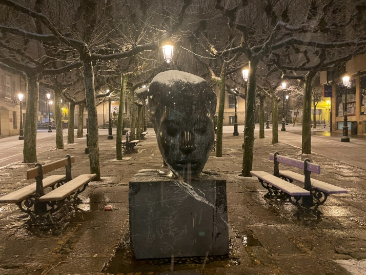 Soria amanece nevada para alegr&iacute;a de unos y sufrimiento de otros