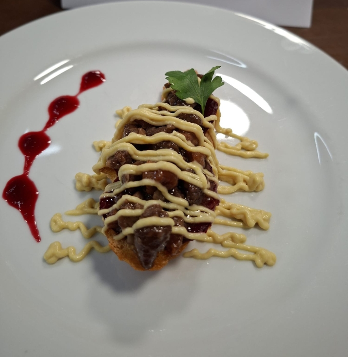 Conoce las 14 tapas del XXII Concurso de Pinchos Medievales de Almaz&aacute;n, en im&aacute;genes