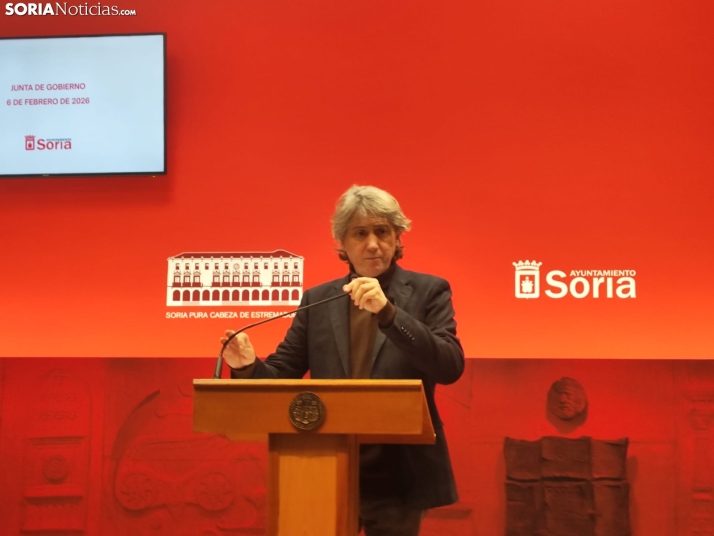 Carlos Martínez habla sobre la Zona de Bajas Emisiones, el parking de doctrina, la pasarela del Duero y las escaleras del Calaverón