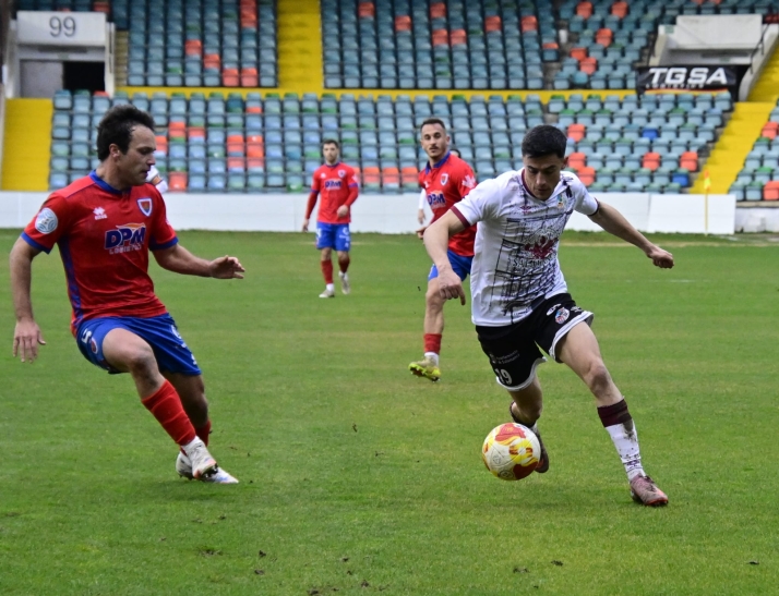 Así hemos vivido el Salamanca U.D.S 1-1 C.D. Numancia: El equipo está en punto muerto