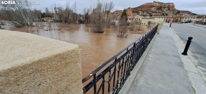 Una imagen este mediodía del entorno del Duero en San Esteban. /PC