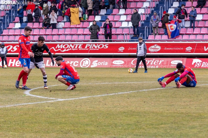 GALERÍA | El Numancia vuelve  decepcionar en Los Pajaritos