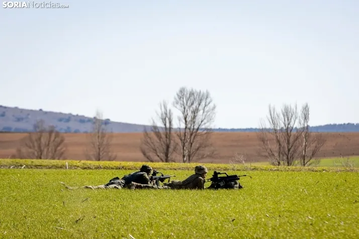Paracaidistas en Soria./ Viksar Fotografía
