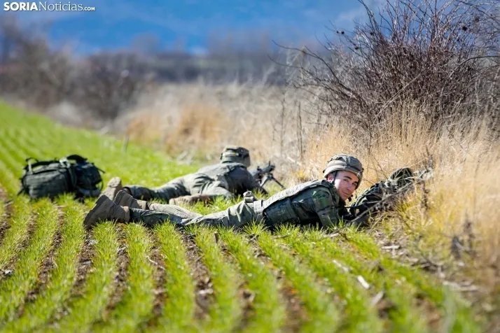 Paracaidistas en Soria./ Viksar Fotografía