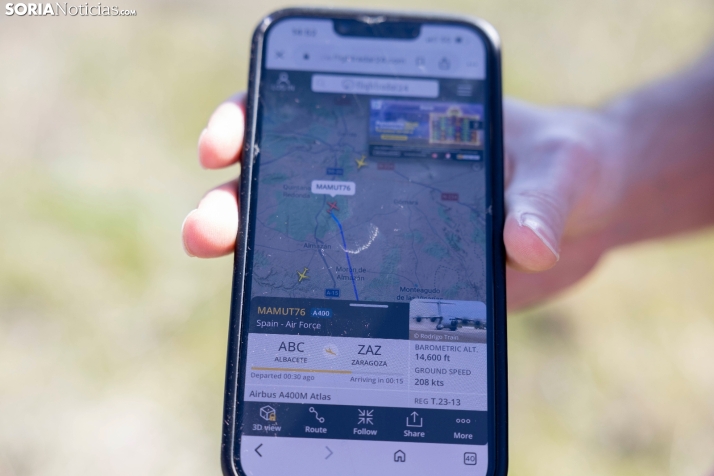 Paracaidistas en Soria./ Viksar Fotografía