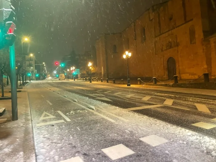 Soria amanece nevada para alegr&iacute;a de unos y sufrimiento de otros