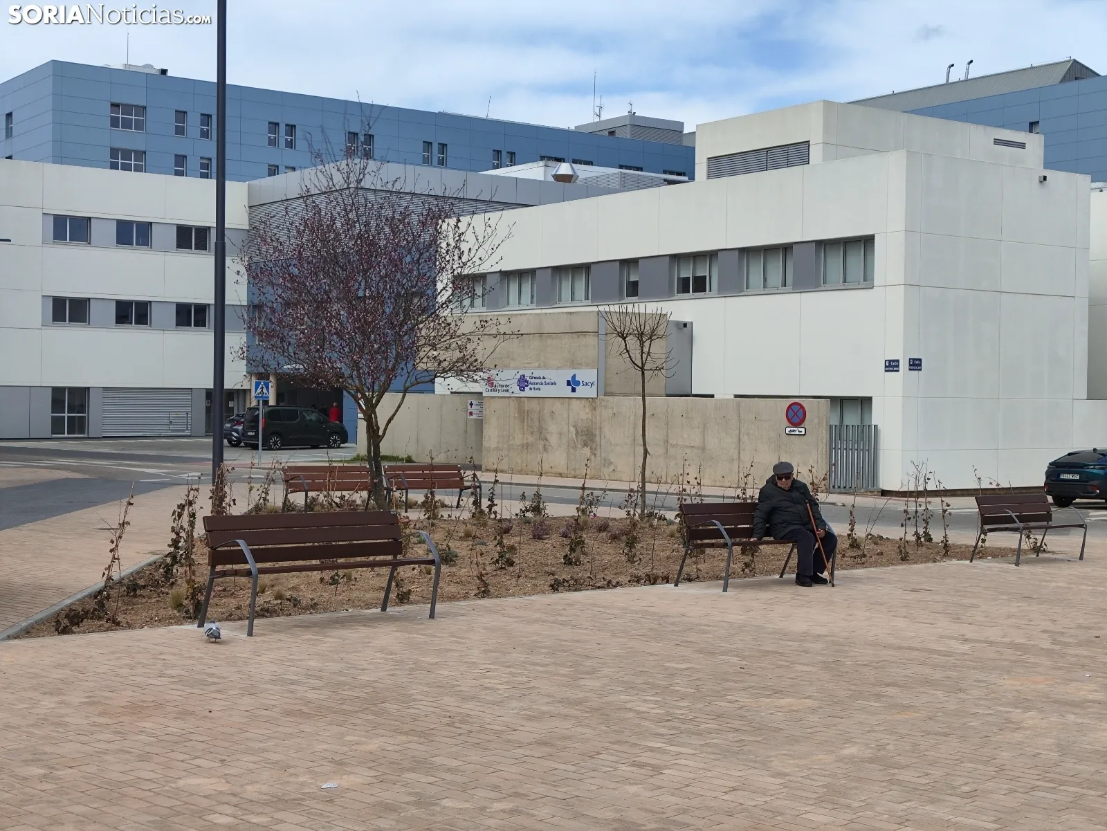 Foto 7 - El nuevo entorno del Fuente del Rey va tomando forma: Menos coches, m&aacute;s verde y canchas de tenis y p&aacute;del cubiertas