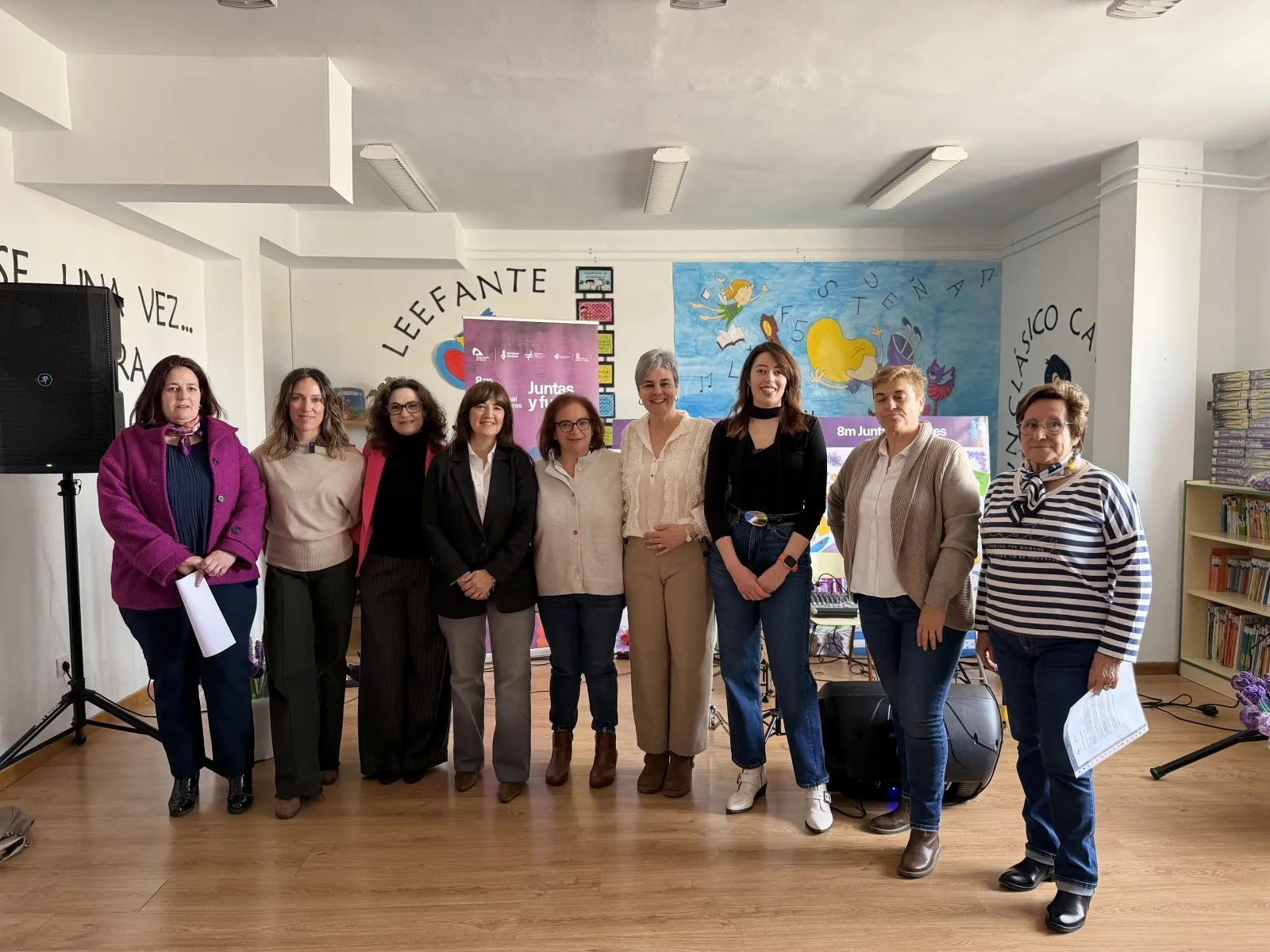 Foto 2 - Diputaci&oacute;n presenta en San Esteban su perfil @dipsoriaigualdad