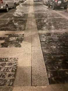 Estado de las calles Real y Zapatería en un paseo a primeras horas de la mañana. | SN