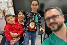 Algunas de las imágenes que muestran 'escenas de casa', pero en el hospital. Han sido cedidas y mnodificadas por algun@s de los medic@os que prestan su voz a este reportaje. 