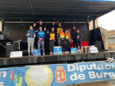 Foto 3 - La lluvia convierte en una jornada &eacute;pica el Campeonato Regional de Duatl&oacute;n Relevos