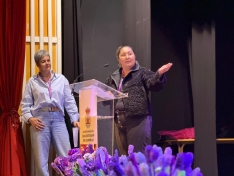 Foto 5 - La Diputaci&oacute;n re&uacute;ne a cien mujeres por el 8M en San Esteban