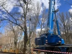 Retirada de la pasarela sobre el río Duero.