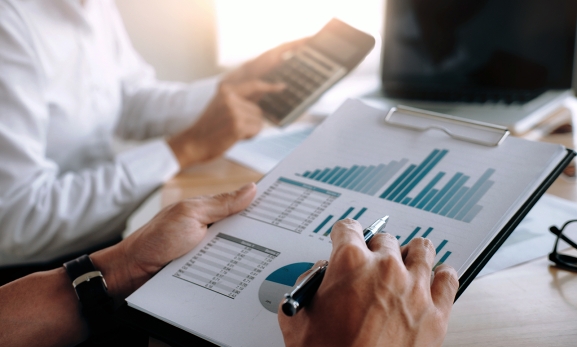 Castilla y León esquiva la subida nacional y congela su deuda en el nivel más bajo desde 2014