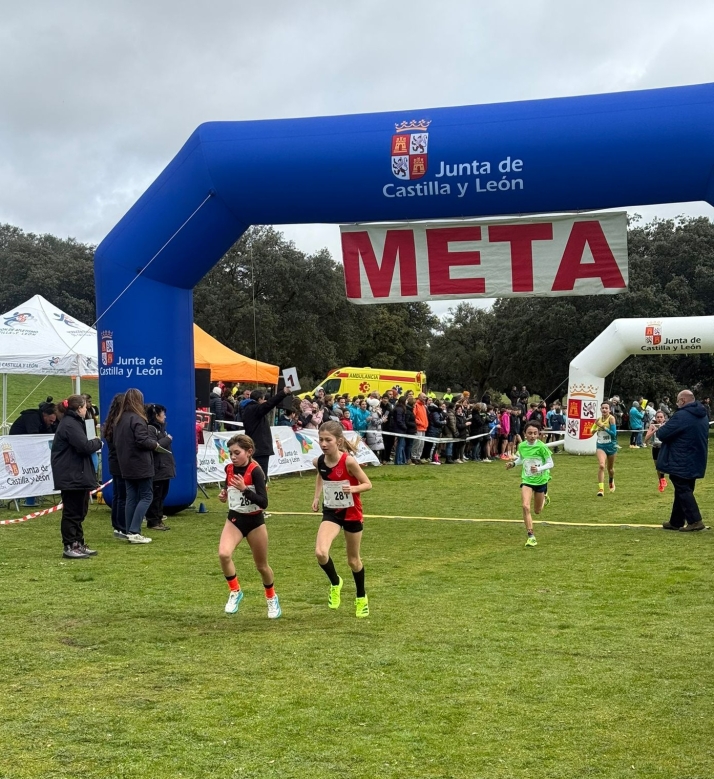 El atletismo escolar soriano brilla en el Autonómico de Zarapicos