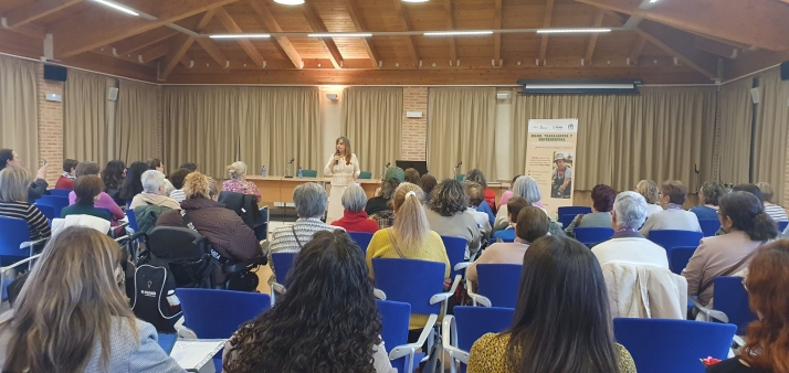 Almaz&aacute;n celebra actos sobre el liderazgo de la mujer