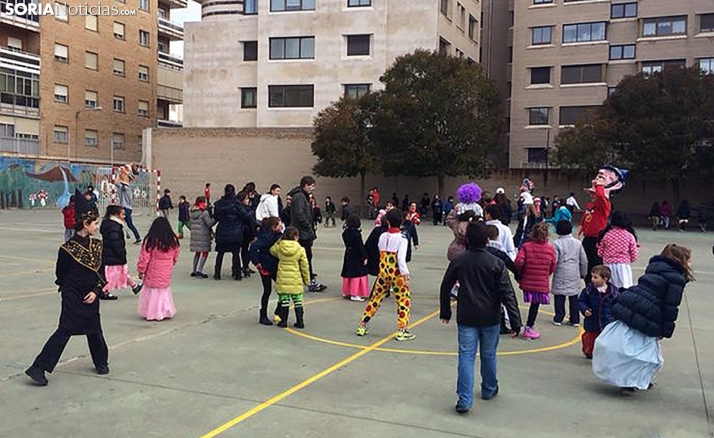 La falta de alumnos obligará a reducir aulas en la concertada si no se cumple la nueva ratio
