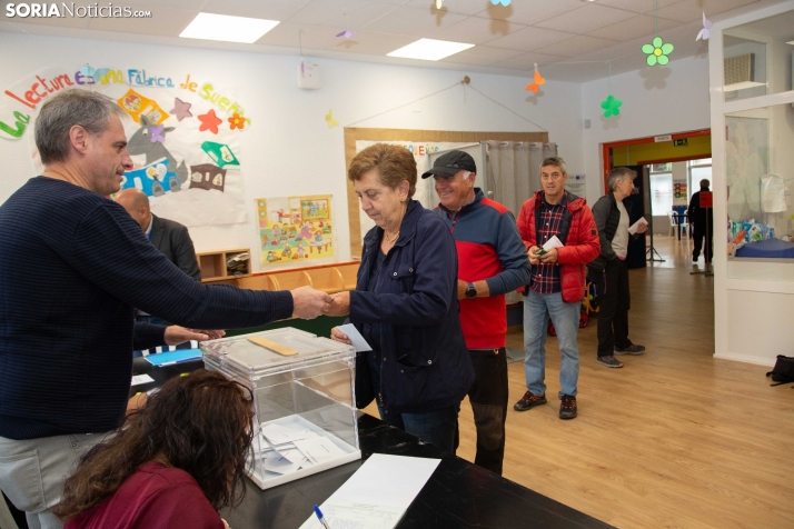 Mesa electoral el 15M en Castilla y León: Una dieta de 76 euros y el deber de acudir bajo pena de delito