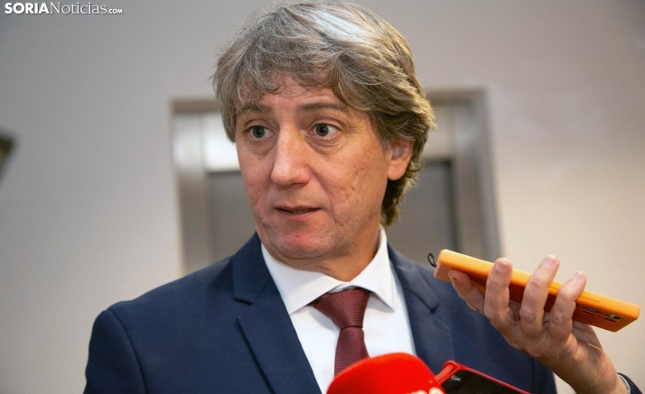 15M. Carlos Martínez promete ayudas de 350 euros para vivienda joven en CyL