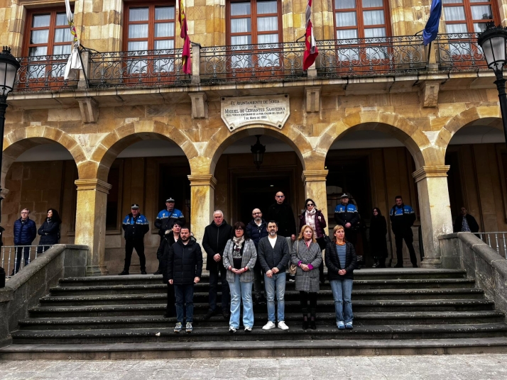 La campaña electoral de Castilla y León, paralizada tras el trágico incendio de Miranda de Ebro