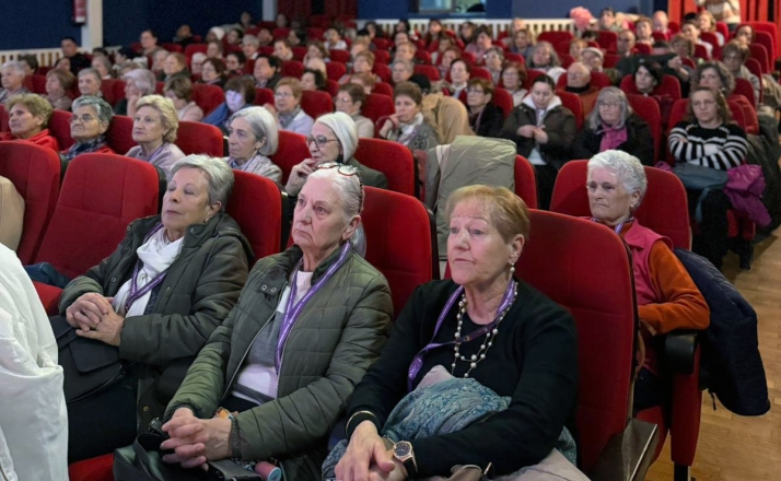 La Diputaci&oacute;n re&uacute;ne a cien mujeres por el 8M en San Esteban