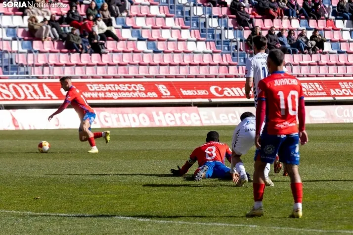 C.D. Numancia vs S.D. Sarriana./ Viksar Fotografía
