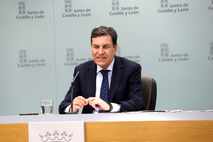 Carriedo defiende los dos años de alianza con Vox, pero reconoce que hemos sido más eficaces con un Gobierno en solitario