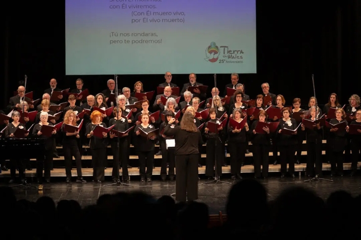 La Coral de Soria celebra el décimo aniversario de ASOEM con un gran recital 
