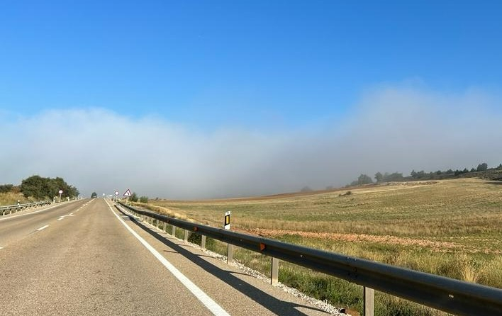 Precaución al volante: la niebla se instala en la CL-101 y en la N-122