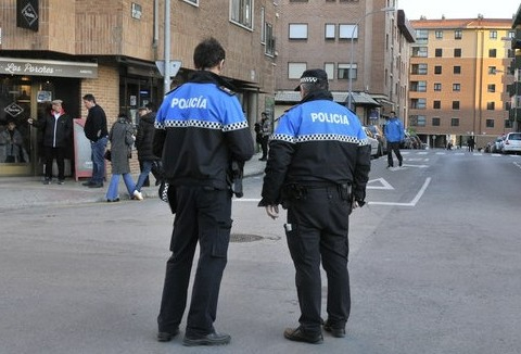 Adjudicación uniformes Policía Local Soria Ayuntamiento