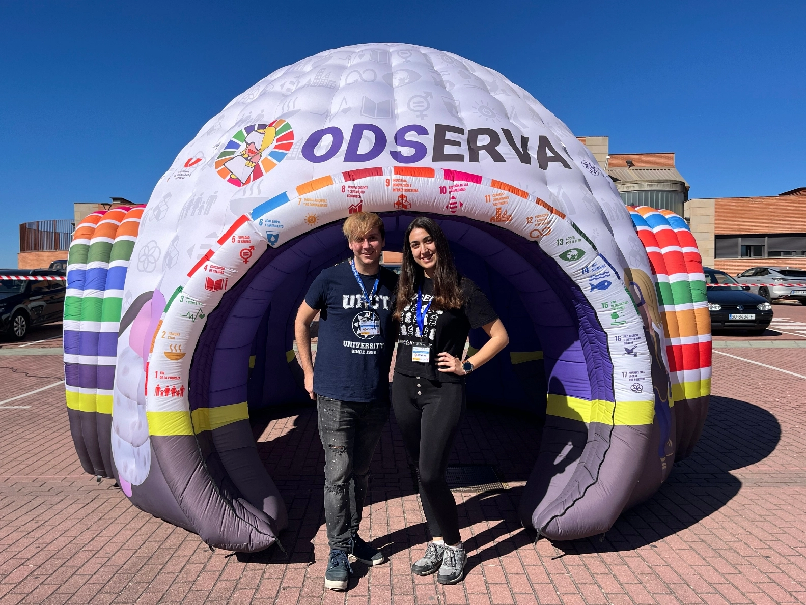 Gafas de realidad virtual y ODSians que te guían: una nueva forma de aprender sobre los Objetivos de Desarrollo Sostenible