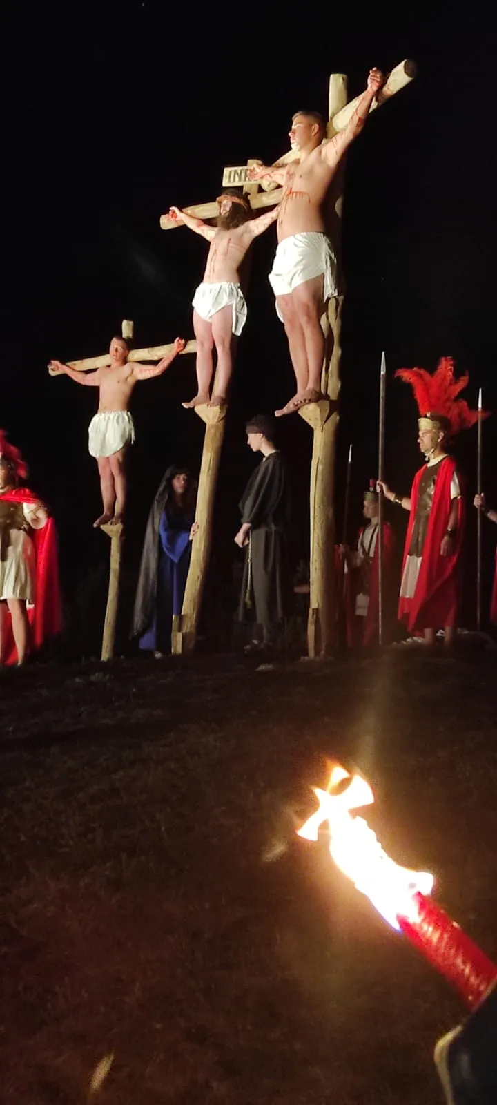 Foto 2 - Alcoba de la Torre celebra su multitudinaria Carrera de Cristo