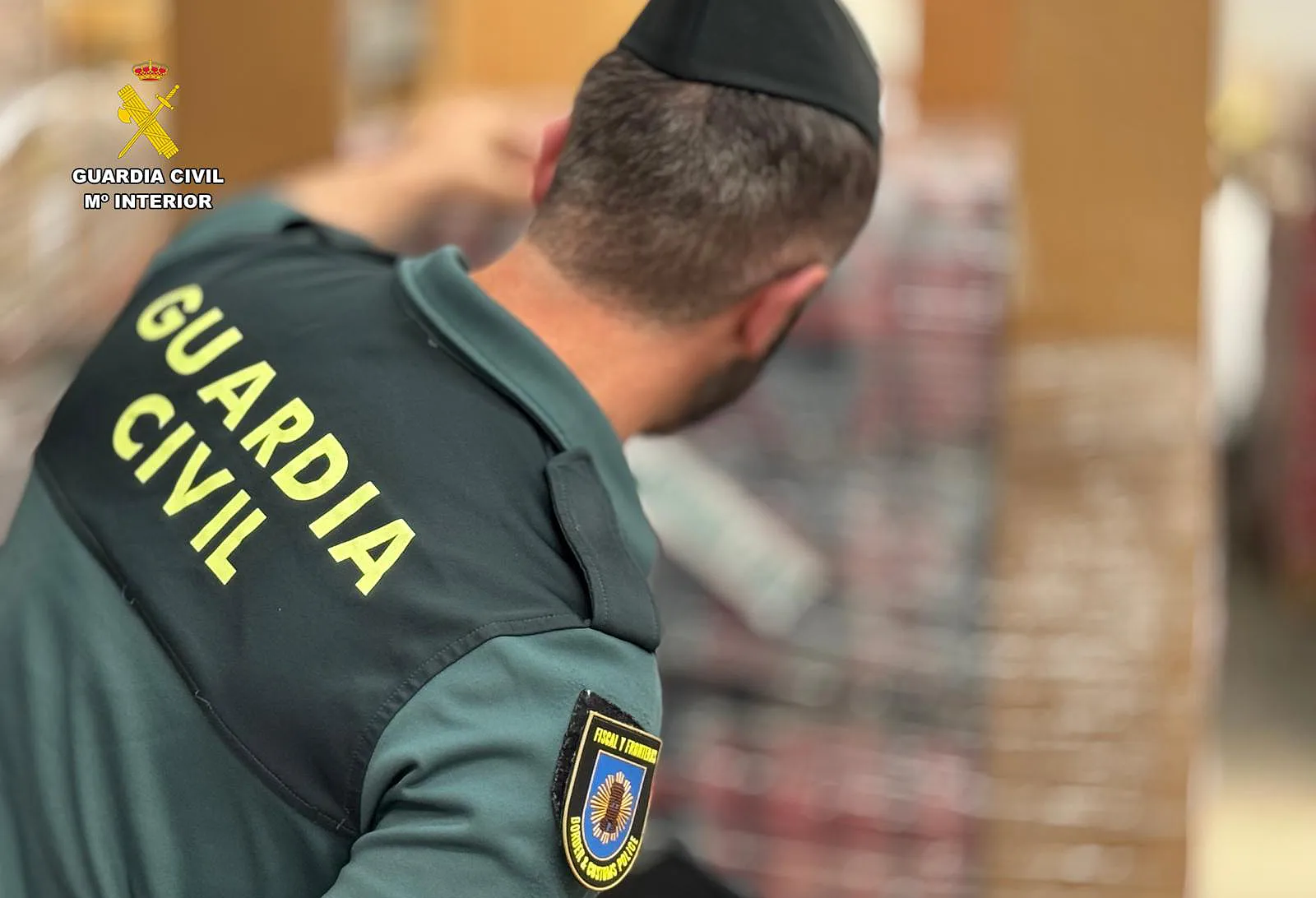 La Guardia Civil retira 25.680 latas y botellines por llevar etiquetas en otro idioma