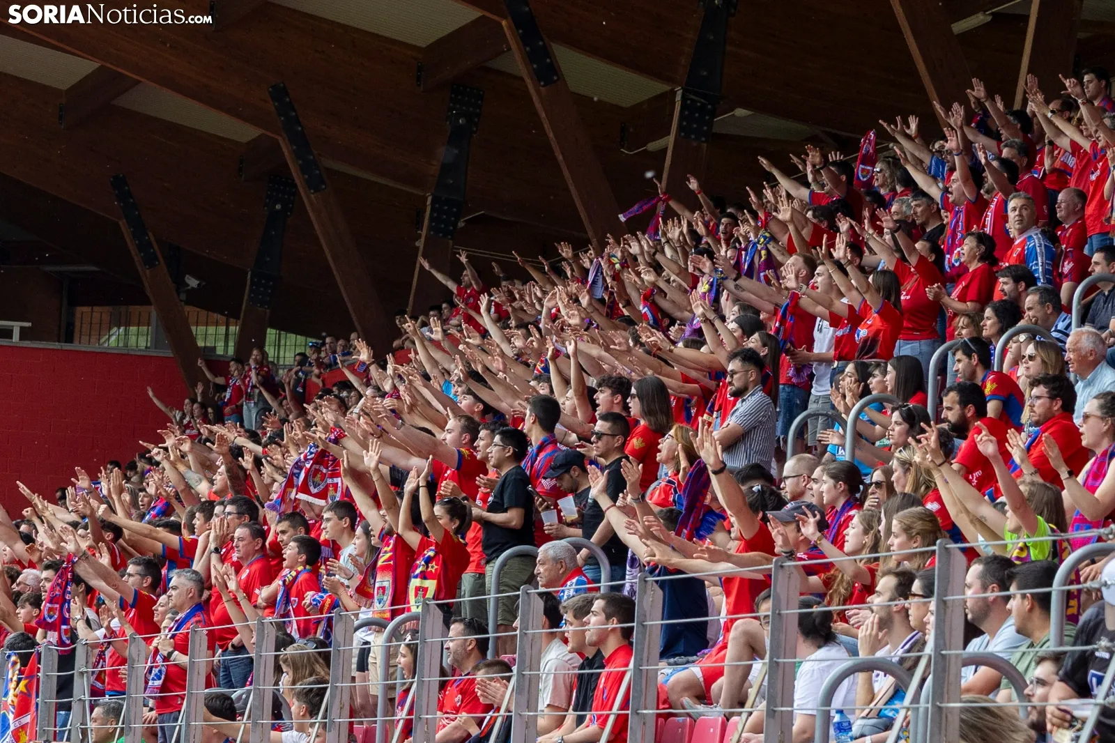 El Numancia quiere que Los Pajaritos estén llenos en la final ante el Marino Luanco y regala dos entradas a cada abonado
