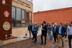 Una imagen de la visita oficial al centro ubicado en Palencia. /Jta.