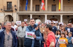 Foto 6 - "Lo barato sale caro": La plantilla de Huf Espa&ntilde;a se echa a la calle contra los despidos y el ERTE