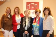 Foto 14 - La mujer y el medio rural: &ldquo;La gente joven tiene que atreverse a vivir en los pueblos y comprobar su calidad de vida&rdquo;