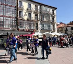 Foto 3 - El Paseo Saludable de FADISO visibiliza las carencias sanitarias en la provincia
