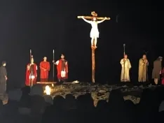 Foto 3 - Alcoba de la Torre celebra su multitudinaria Carrera de Cristo