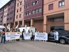 Imágenes de la protesta de hoy lunes frente al hospital Santa Bárbara.| CESM