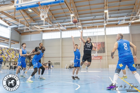 El CSB Décimas pierde ante el CB Palencia en Primera División